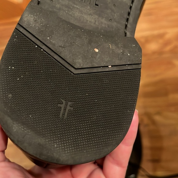 Frye size men 8.5 women’s size 10 cap toe lace zip black leather ankle boots - Picture 9 of 13